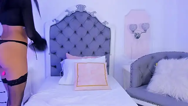 Jasmine55   online show from December 5, 2024, 4:09 am