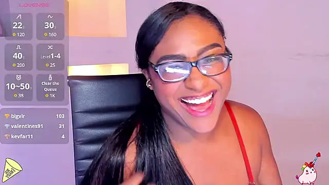 Snapshot of BlakmillerrGilson chatting on January 12, 2025, 2:03 am BlakmillerrGilson online show from January 12, 2025, 2:03 am