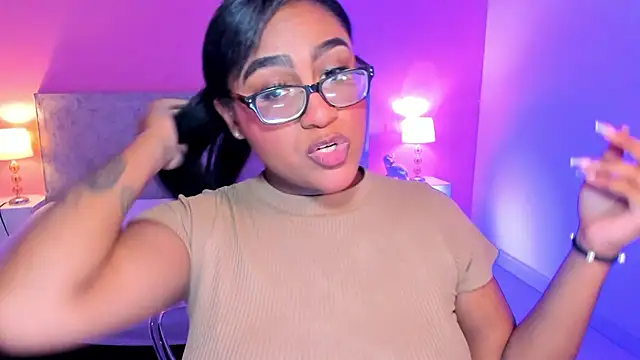 BlakmillerrGilson online show from November 25, 2025, 7:58 pm