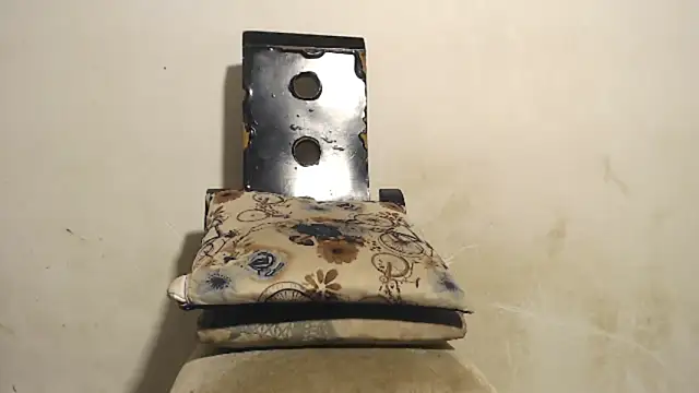 Snapshot of Amazing12inch chatting on January 10, 2025, 6:09 am Amazing12inch online show from January 10, 2025, 6:09 am