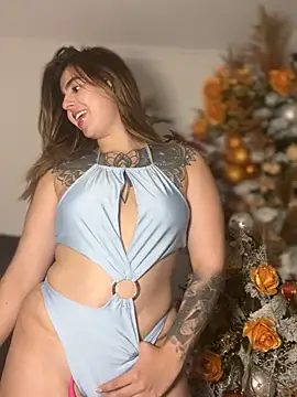 ValerieHilton online show from January 3, 2025, 11:55 pm