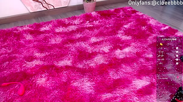 Snapshot of chloebritto chatting on December 4, 2024, 3:10 pm chloebritto online show from December 4, 2024, 3:10 pm