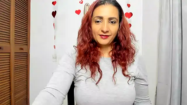 Snapshot of xulay11 chatting on December 15, 2024, 7:42 pm xulay11 online show from December 15, 2024, 7:42 pm