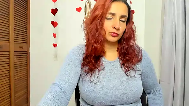 Snapshot of xulay11 chatting on December 19, 2024, 3:51 am xulay11 online show from December 19, 2024, 3:51 am