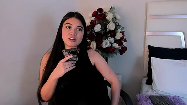 Snapshot of CamilaSofiia chatting on January 18, 2025, 2:36 am CamilaSofiia online show from January 18, 2025, 2:36 am