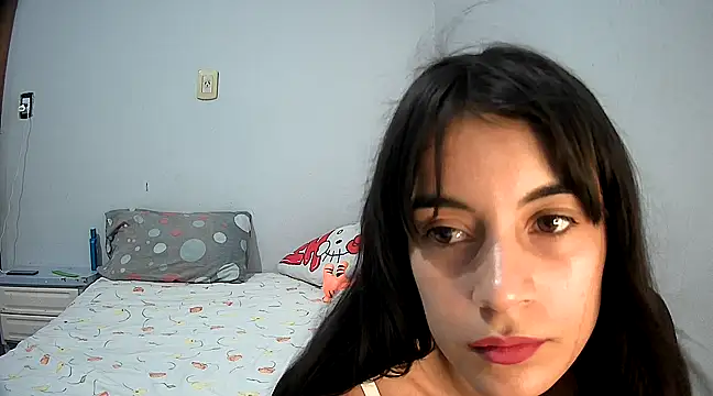 Snapshot of melodybar27 chatting on February 2, 2025, 10:13 am melodybar27 online show from February 2, 2025, 10:13 am