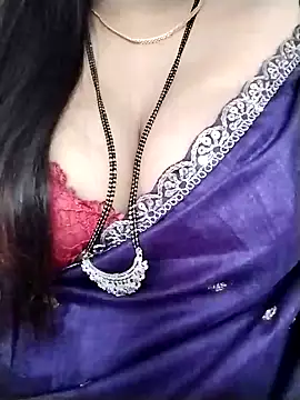 Snapshot of Karin-007 chatting on December 16, 2025, 3:33 am Karin-007 online show from December 16, 2025, 3:33 am