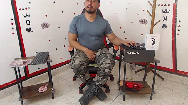 KalethBigDick online show from February 6, 2025, 8:39 am