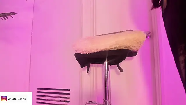 Snapshot of Miia_Thompsonn chatting on February 27, 2025, 6:07 am Miia Thompsonn online show from February 27, 2025, 6:07 am