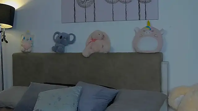 Snapshot of CassKiera chatting on September 29, 2025, 5:01 am CassKiera online show from September 29, 2025, 5:01 am