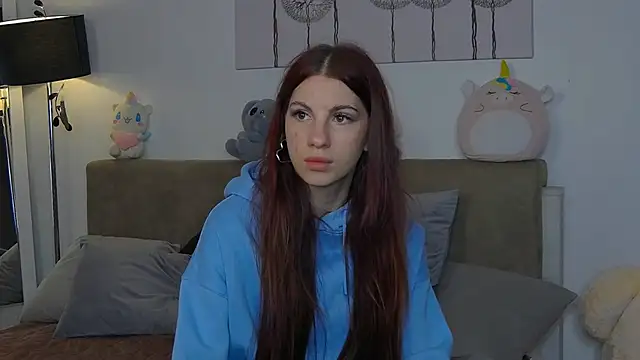 Snapshot of CassKiera chatting on October 15, 2025, 5:18 am CassKiera online show from October 15, 2025, 5:18 am