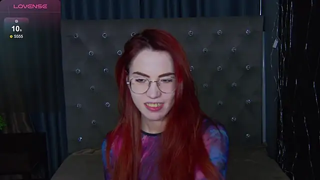 Snapshot of EmilyKents chatting on March 15, 2025, 4:13 am EmilyKents online show from March 15, 2025, 4:13 am