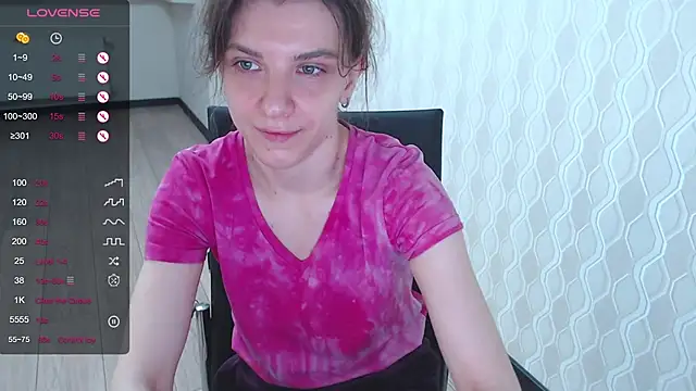 LisaHeart online show from December 30, 2024, 6:05 pm