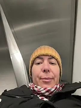 eveangelll online show from January 16, 2025, 8:00 am