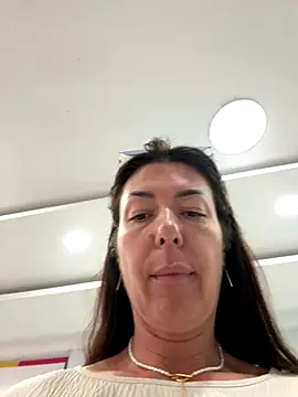 eveangelll online show from September 24, 2025, 6:39 am