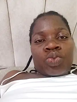 pearl7979 online show from December 8, 2024, 8:36 pm