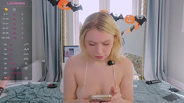 Meukotis online show from October 29, 2025, 7:54 am