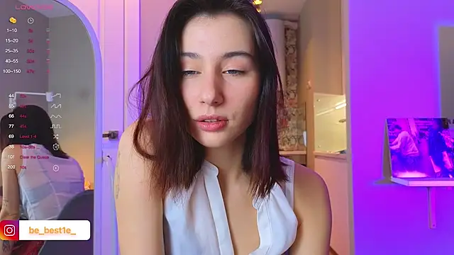 Snapshot of Vostok-6 chatting on February 11, 2025, 10:04 am Vostok-6 online show from February 11, 2025, 10:04 am