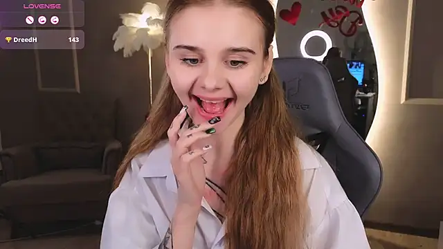 Britney Lynch online show from February 9, 2025, 12:17 am