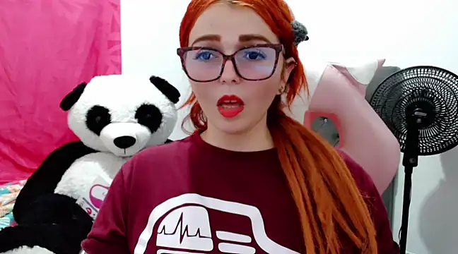 Snapshot of Alexatexa2929 chatting on February 14, 2025, 12:41 am Alexatexa2929 online show from February 14, 2025, 12:41 am