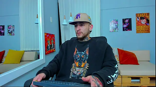 Snapshot of Drako_Lamar chatting on January 10, 2025, 12:26 pm Drako Lamar online show from January 10, 2025, 12:26 pm