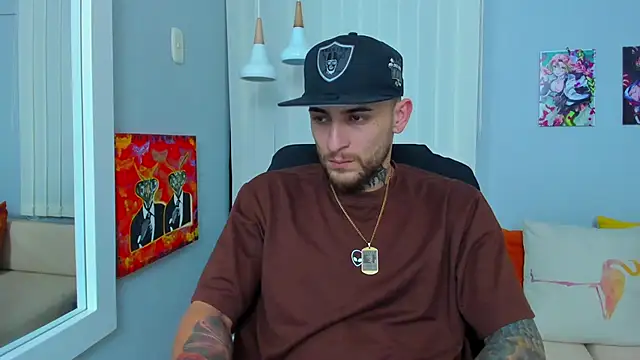 Snapshot of Drako_Lamar chatting on January 24, 2025, 3:55 pm Drako Lamar online show from January 24, 2025, 3:55 pm