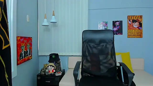 Snapshot of Drako_Lamar chatting on February 11, 2025, 6:44 pm Drako Lamar online show from February 11, 2025, 6:44 pm