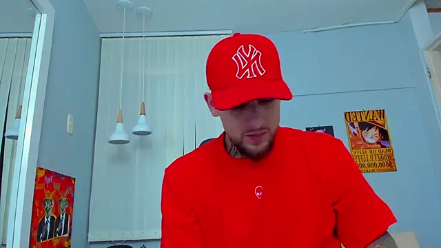 Snapshot of Drako_Lamar chatting on February 22, 2025, 12:40 pm Drako Lamar online show from February 22, 2025, 12:40 pm