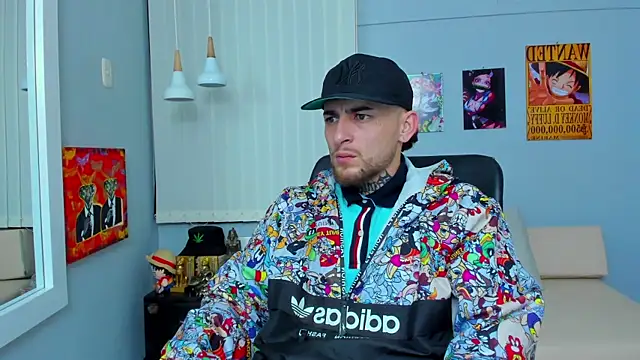 Snapshot of Drako_Lamar chatting on February 25, 2025, 12:45 pm Drako Lamar online show from February 25, 2025, 12:45 pm