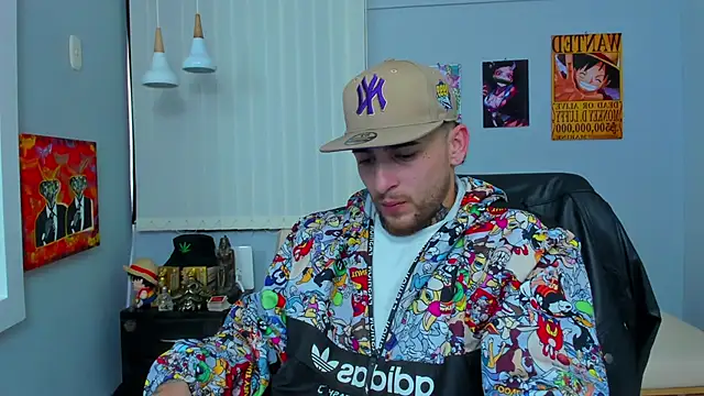 Snapshot of Drako_Lamar chatting on March 1, 2025, 1:07 pm Drako Lamar online show from March 1, 2025, 1:07 pm