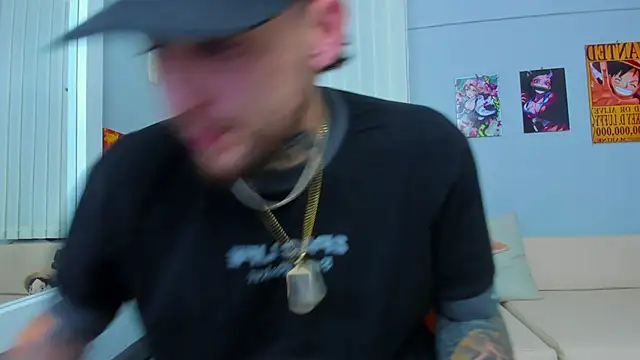 Snapshot of Drako_Lamar chatting on March 6, 2025, 3:56 pm Drako Lamar online show from March 6, 2025, 3:56 pm