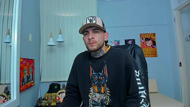 Snapshot of Drako_Lamar chatting on March 20, 2025, 12:22 pm Drako Lamar online show from March 20, 2025, 12:22 pm