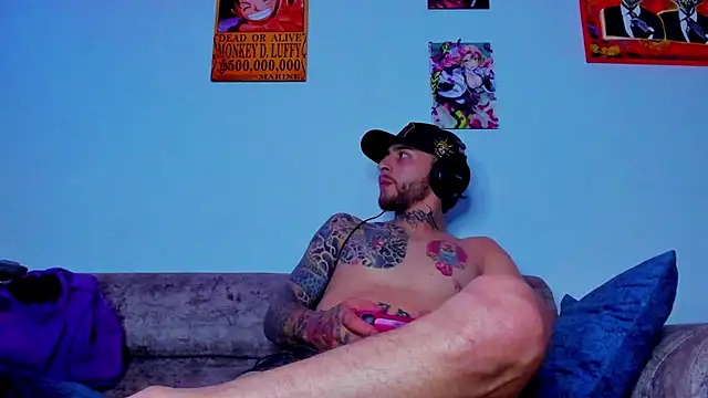 Snapshot of Drako_Lamar chatting on October 16, 2025, 8:15 am Drako Lamar online show from October 16, 2025, 8:15 am