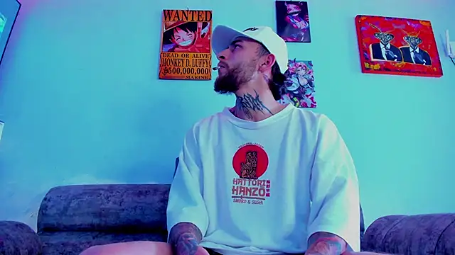 Snapshot of Drako_Lamar chatting on November 21, 2025, 4:16 pm Drako Lamar online show from November 21, 2025, 4:16 pm