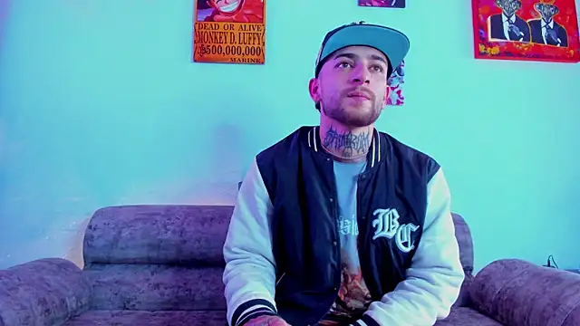 Snapshot of Drako_Lamar chatting on December 3, 2025, 2:15 pm Drako Lamar online show from December 3, 2025, 2:15 pm