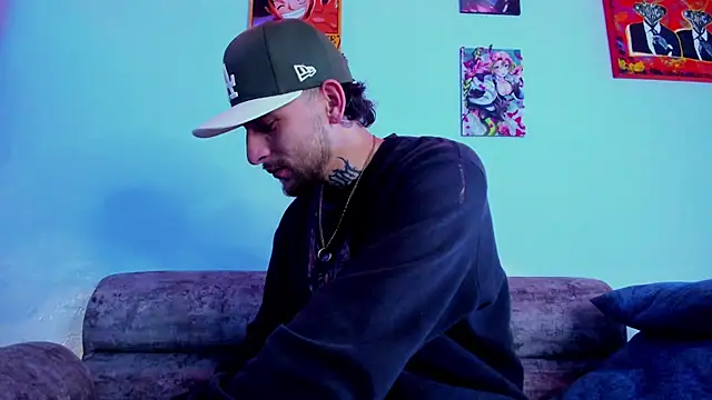 Snapshot of Drako_Lamar chatting on December 5, 2025, 12:25 pm Drako Lamar online show from December 5, 2025, 12:25 pm