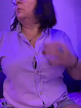 PaulinaSanders X online show from February 5, 2025, 7:20 pm