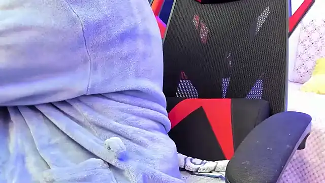 PaulinaSanders X online show from March 21, 2025, 9:12 pm