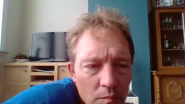 bertolini online show from November 17, 2025, 8:20 am