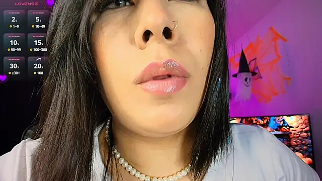 Snapshot of leahtemptation3 chatting on October 28, 2025, 6:50 am leahtemptation3 online show from October 28, 2025, 6:50 am