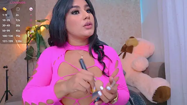 Snapshot of abbyhill27 chatting on October 29, 2025, 3:42 am abbyhill27 online show from October 29, 2025, 3:42 am