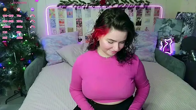 Snapshot of ss-katekisa-ss chatting on December 24, 2024, 9:33 pm ss-katekisa-ss online show from December 24, 2024, 9:33 pm