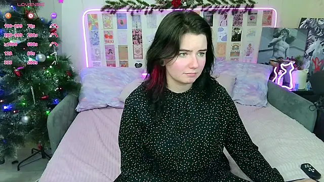 Snapshot of ss-katekisa-ss chatting on December 26, 2024, 3:49 am ss-katekisa-ss online show from December 26, 2024, 3:49 am