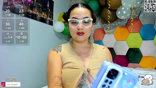Snapshot of eva_rosse69 chatting on March 20, 2025, 12:43 pm eva rosse69 online show from March 20, 2025, 12:43 pm