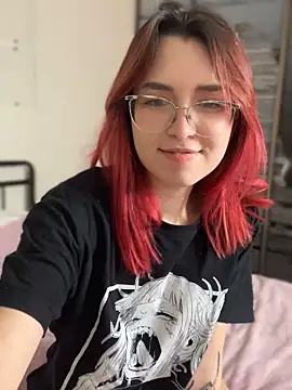 Evangeline Lawrence  online show from February 17, 2025, 4:59 pm