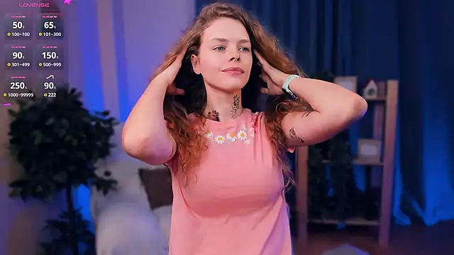 Snapshot of RayaNenlia chatting on January 17, 2025, 8:13 am RayaNenlia online show from January 17, 2025, 8:13 am