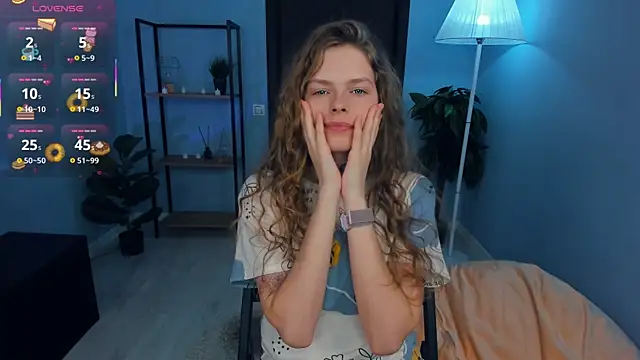 Snapshot of RayaNenlia chatting on March 19, 2025, 8:12 am RayaNenlia online show from March 19, 2025, 8:12 am