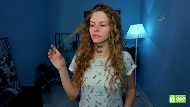 Snapshot of RayaNenlia chatting on November 16, 2025, 5:02 am RayaNenlia online show from November 16, 2025, 5:02 am