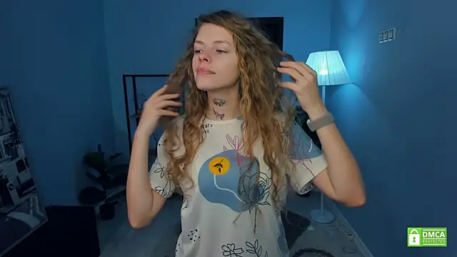 Snapshot of RayaNenlia chatting on November 19, 2025, 5:07 am RayaNenlia online show from November 19, 2025, 5:07 am