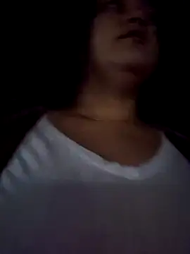 Snapshot of honeeyyy_pot chatting on December 15, 2024, 2:08 am honeeyyy pot online show from December 15, 2024, 2:08 am